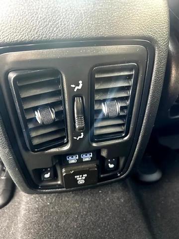 Photo of 2023 Bright White Dodge Durango