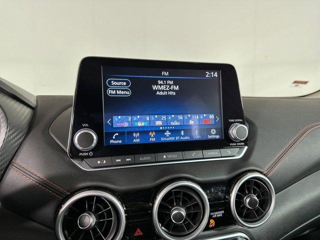 Photo of 2024 Aspen White Tricoat/Super Black Nissan Sentra