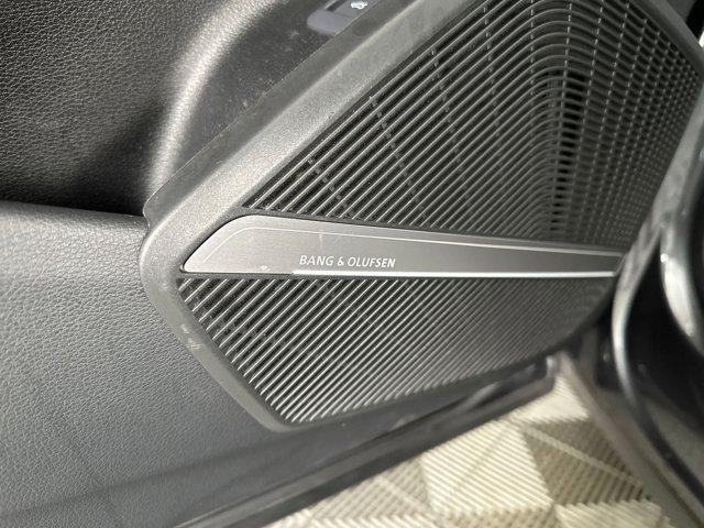 Photo of 2023 Daytona Gray Pearl Effect Audi SQ5