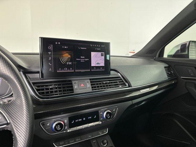 Photo of 2023 Daytona Gray Pearl Effect Audi SQ5