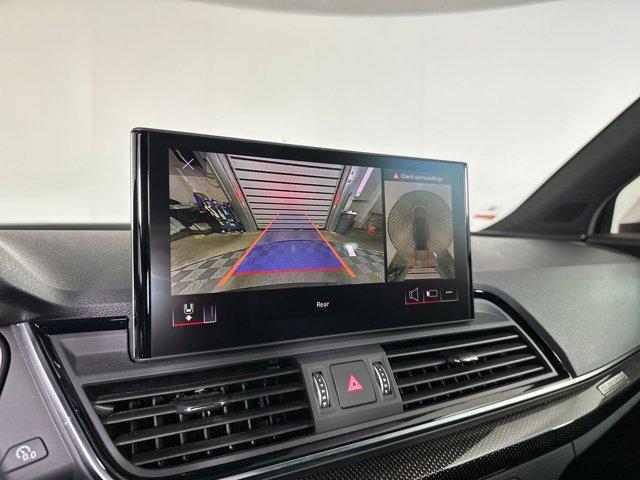Photo of 2023 Daytona Gray Pearl Effect Audi SQ5