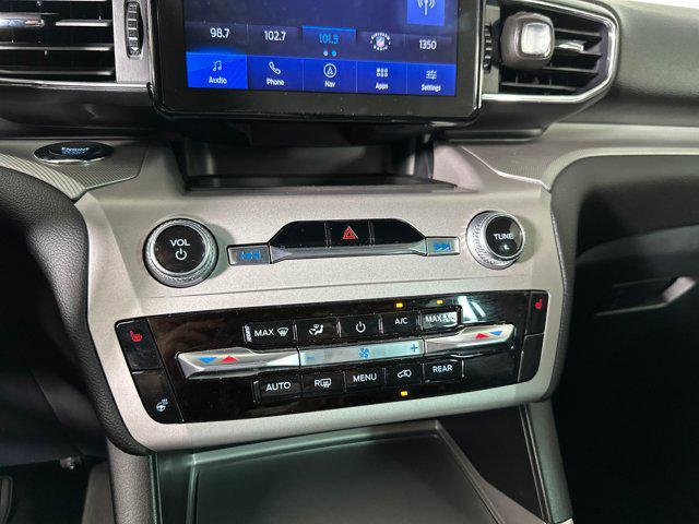 Photo of 2023 Red Ford Explorer