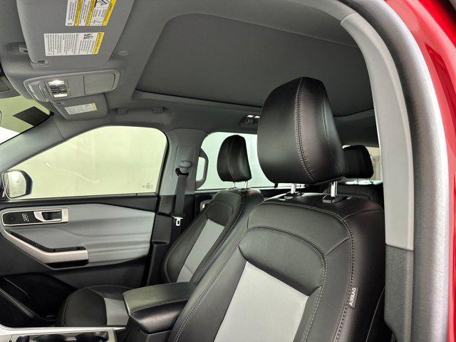 Photo of 2023 Red Ford Explorer