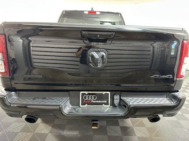Photo of 2022 Diamond Black Crystal Pearlcoat RAM 1500