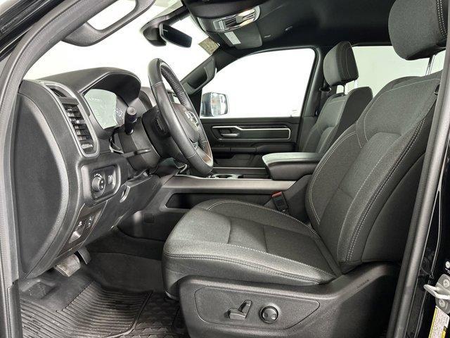 Photo of 2022 Diamond Black Crystal Pearlcoat RAM 1500