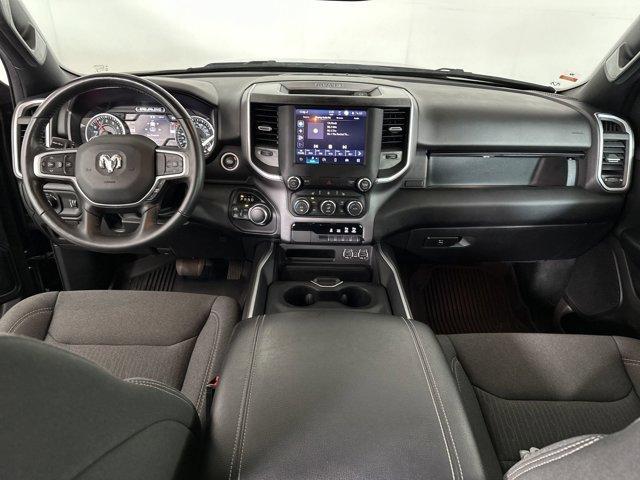 Photo of 2022 Diamond Black Crystal Pearlcoat RAM 1500