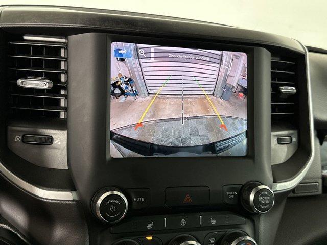 Photo of 2022 Diamond Black Crystal Pearlcoat RAM 1500