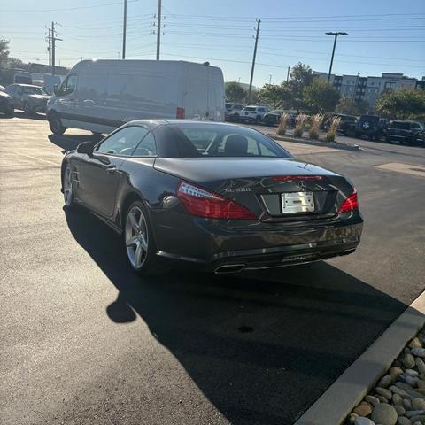 Photo of 2015 Black Mercedes-Benz SL-Class