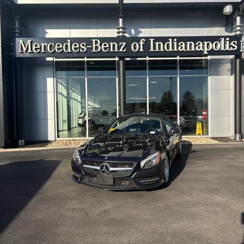 Photo of 2015 Black Mercedes-Benz SL-Class