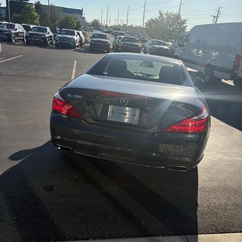 Photo of 2015 Black Mercedes-Benz SL-Class