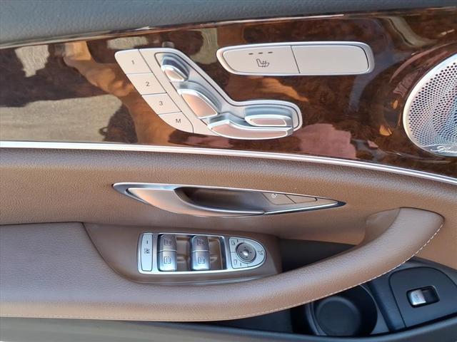 Photo of 2021 Lunar Blue Metallic Mercedes-Benz E-Class