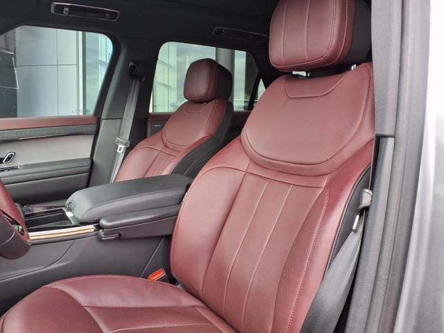 Photo of 2024 Eiger Grey Land Rover Range Rover Sport