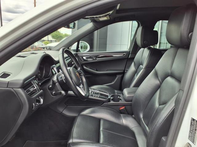 Photo of 2021 White Porsche Macan