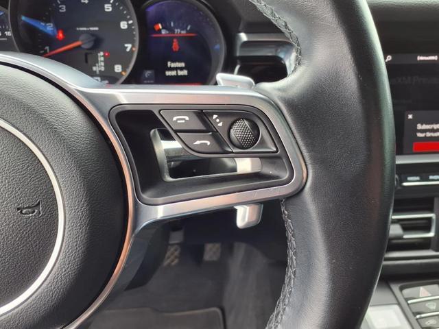Photo of 2021 White Porsche Macan