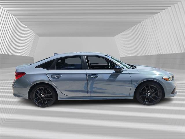 Photo of 2024 Sonic Gray Pearl Honda Civic