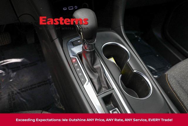 Photo of 2022 Mosaic Black Metallic Chevrolet Equinox