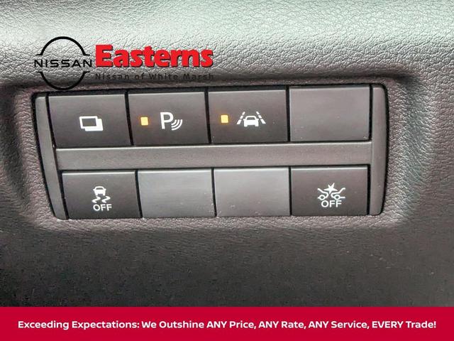 Photo of 2025 Gun Metallic Nissan Versa