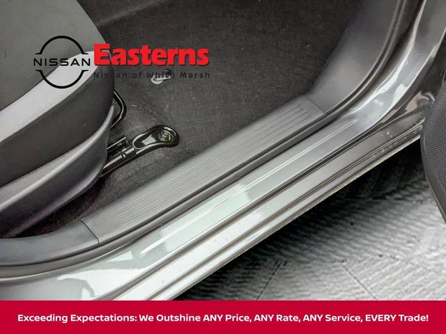 Photo of 2025 Gun Metallic Nissan Versa