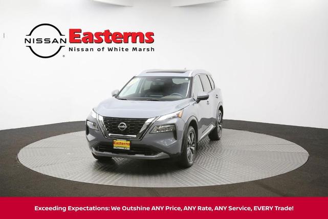 Photo of 2023 Boulder Gray Pearl Nissan Rogue