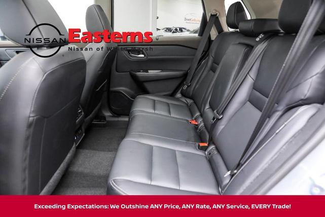 Photo of 2023 Boulder Gray Pearl Nissan Rogue