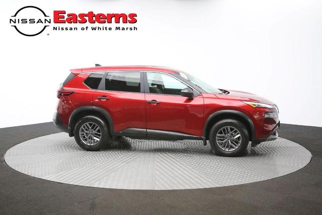Photo of 2022 Scarlet Ember Tintcoat Nissan Rogue