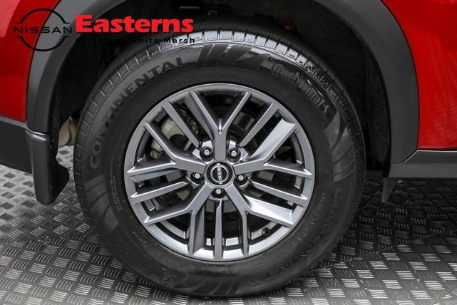 Photo of 2022 Scarlet Ember Tintcoat Nissan Rogue
