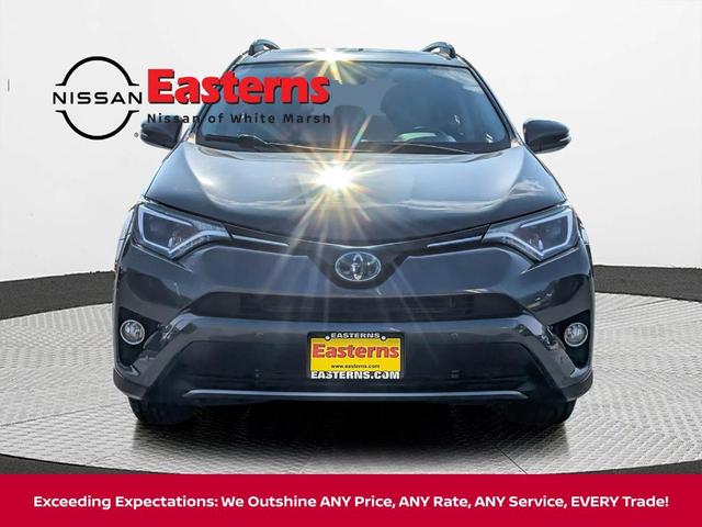 Photo of 2018 Gray Toyota RAV4 Hybrid