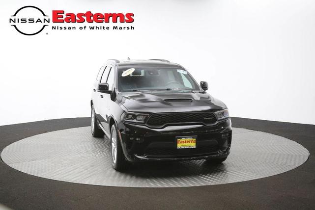 Photo of 2023 DB Black Crystal Clearcoat Dodge Durango