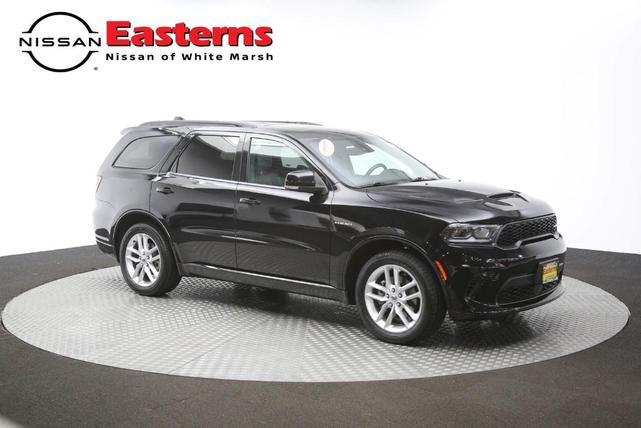 Photo of 2023 DB Black Crystal Clearcoat Dodge Durango