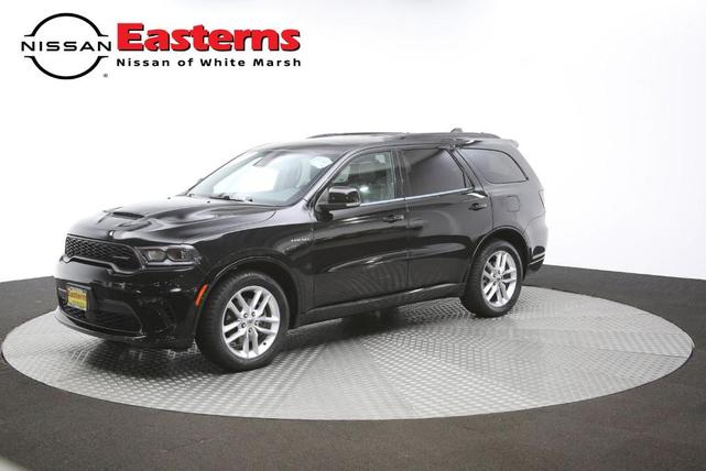 Photo of 2023 DB Black Crystal Clearcoat Dodge Durango