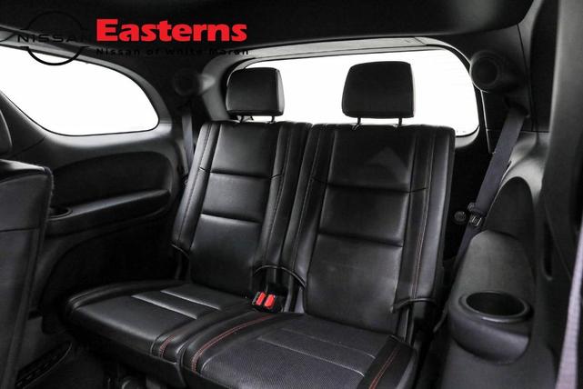 Photo of 2023 DB Black Crystal Clearcoat Dodge Durango