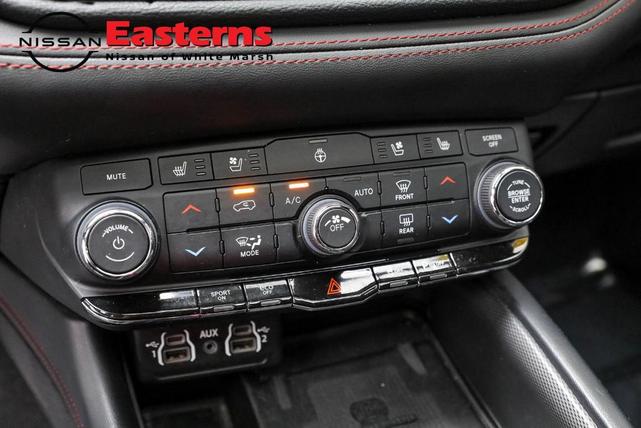 Photo of 2023 DB Black Crystal Clearcoat Dodge Durango