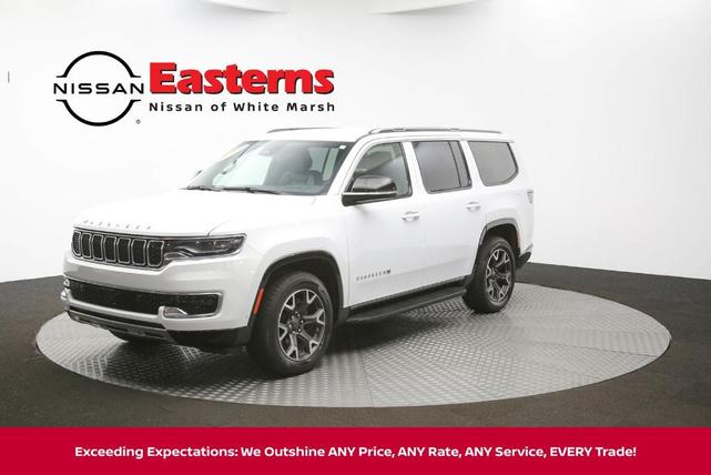 Photo of 2023 Bright White Clearcoat Jeep Wagoneer