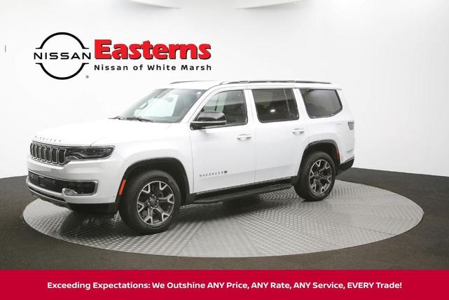 Photo of 2023 Bright White Clearcoat Jeep Wagoneer