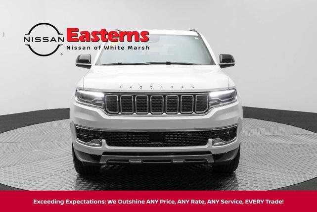 Photo of 2023 Bright White Clearcoat Jeep Wagoneer