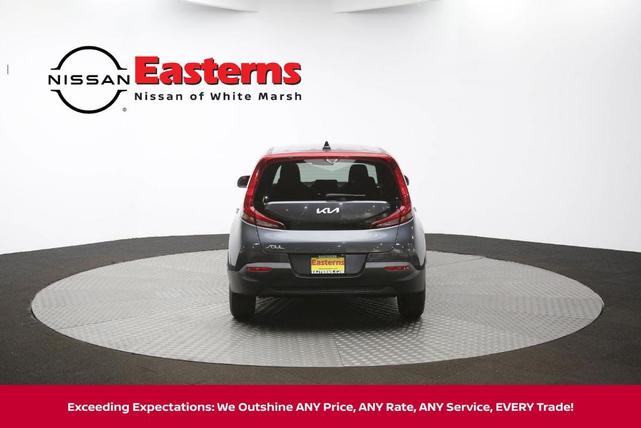 Photo of 2022 Gravity Gray Kia Soul