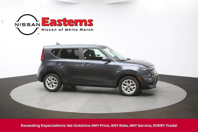 Photo of 2022 Gravity Gray Kia Soul