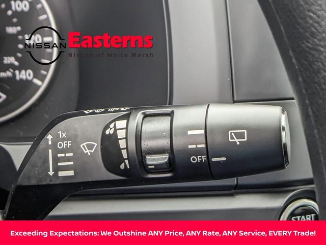 Photo of 2024 Black Nissan Pathfinder