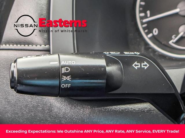 Photo of 2024 Black Nissan Pathfinder