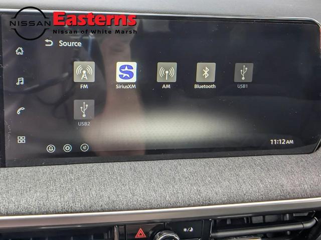 Photo of 2026 Gun Metallic Nissan Kicks
