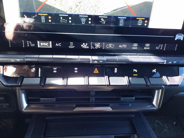 Photo of 2025 Meteorite Metallic GMC HUMMER EV Pickup
