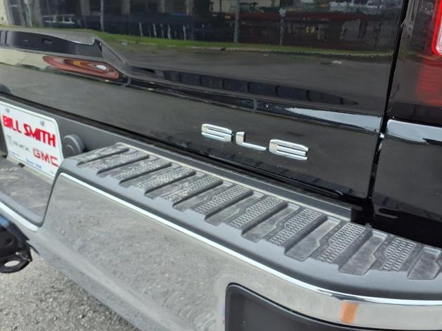 Photo of 2025 Onyx Black GMC Sierra 2500