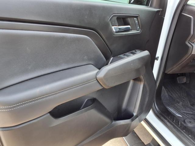 Photo of 2024 Summit White GMC Canyon