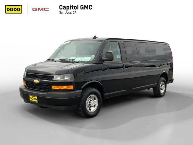 2023 Chevrolet Express 3500