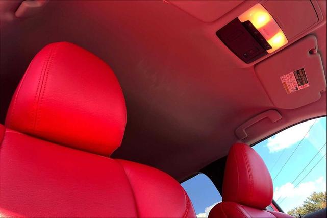 Photo of 2024 Red Diamond Mitsubishi Outlander