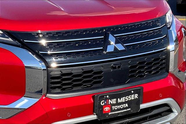 Photo of 2024 Red Diamond Mitsubishi Outlander
