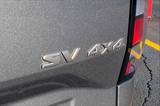 Photo of 2023 Gun Metallic Nissan Frontier