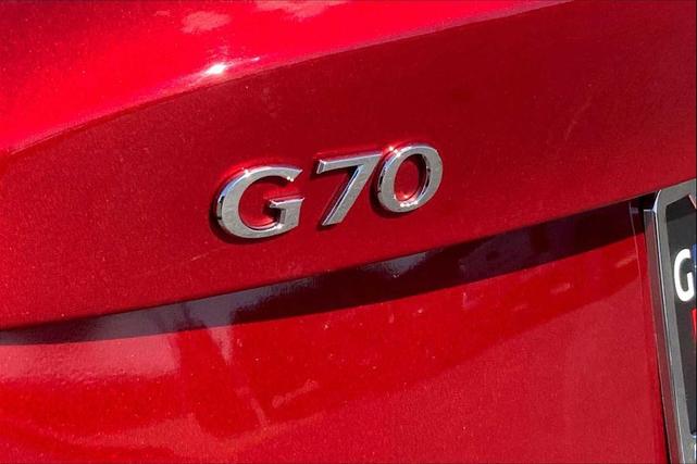 Photo of 2019 Havana Red Genesis G70