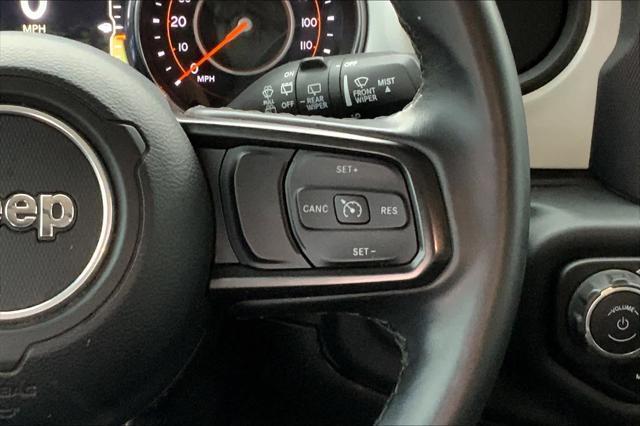 Photo of 2021 Bright White Clearcoat Jeep Wrangler Unlimited