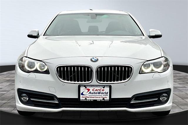 Photo of 2016 Alpine White BMW 535